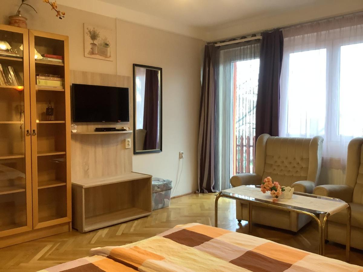 Rita Apartman Gyenesdiás Exterior photo