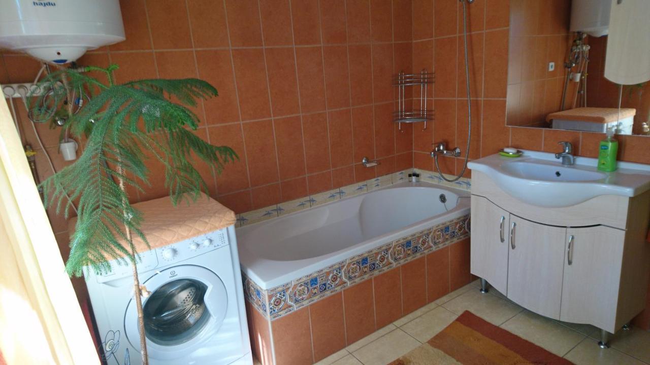 Rita Apartman Gyenesdiás Exterior photo